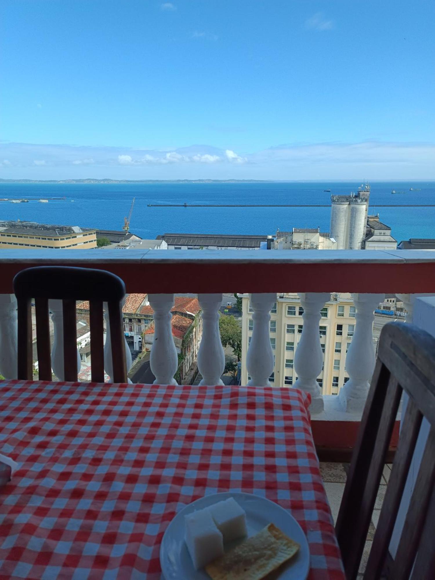 Homestay Casa Almeida Salvador